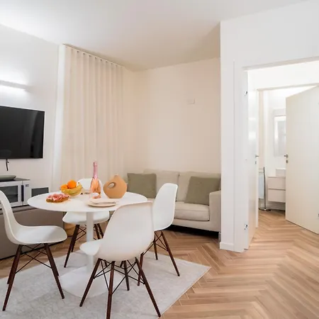 - Free Wi-fi And Private Parking Included Apartament Iseo